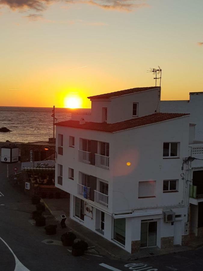 Port De Llanca , La Miranda Apartment Exterior foto